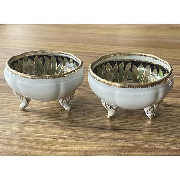 Vintage Nippon Japan Hand Painted Two Footed Small Bowls. lot of 2 - Picture 2 of 16